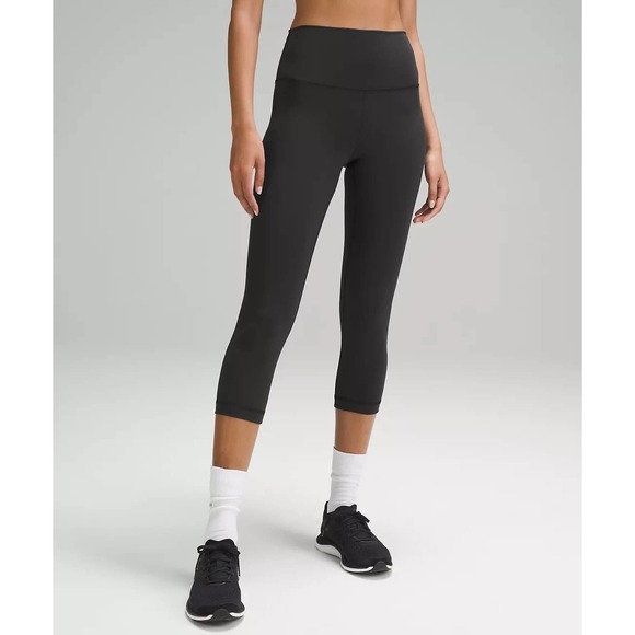 Wunder Train High-Rise Black leggings Crop 21" size 2 - Picture 5 of 10